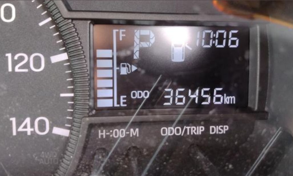 Instrument cluster showing 36,456 km