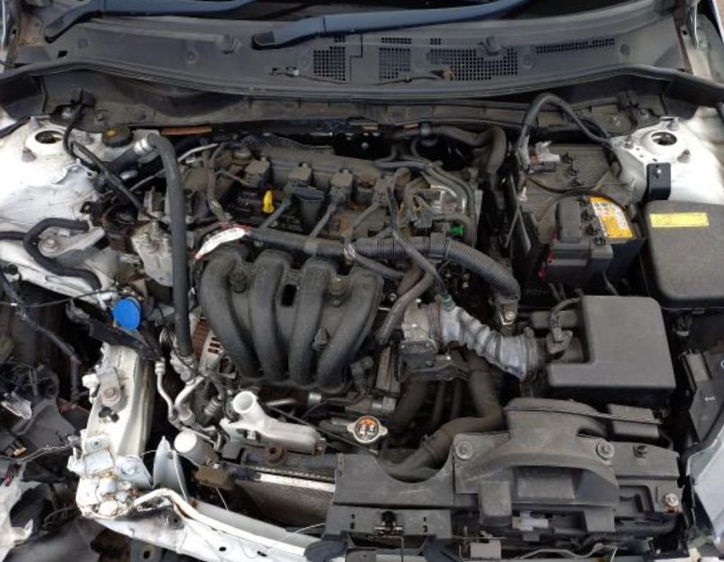 Engine bay of the 1.5 L petrol engine