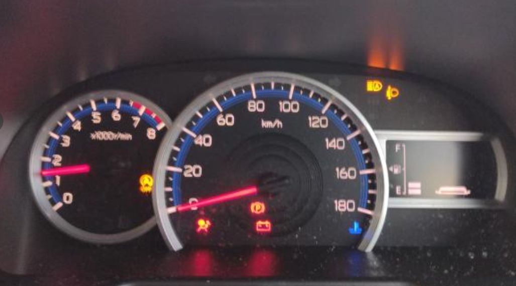 Instrument cluster with airbag and other warning lights on